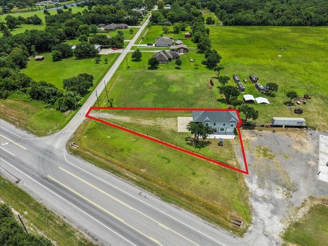 7803 Fm 2004, Hitchcock, TX 77563