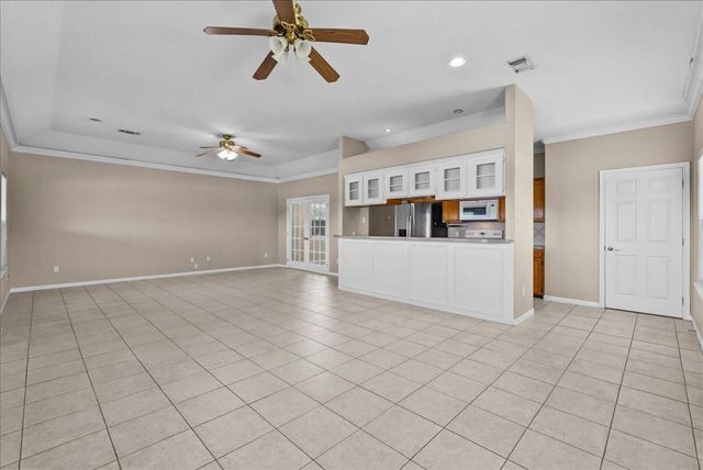7803 Fm 2004, Hitchcock, TX 77563