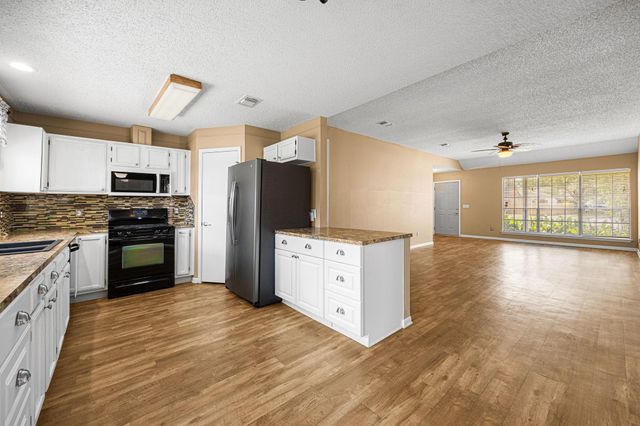 22714 Stratford House Lane, Katy, TX 77449