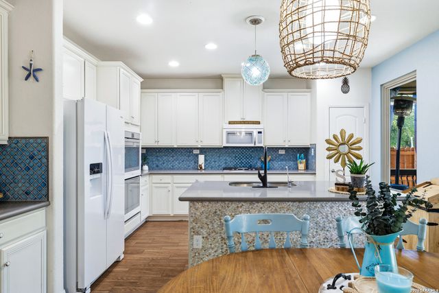 7743 Robert Mondavi, San Antonio, TX 78253