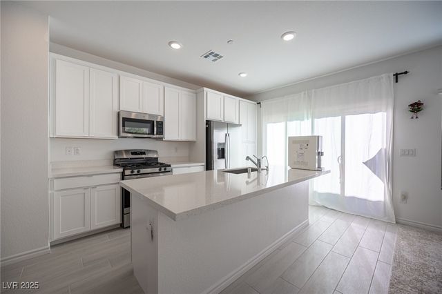 897 Adair Grove Lane, Las Vegas, NV 89138