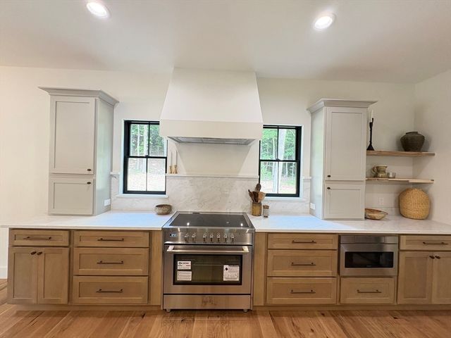 36 Lamson Ave, Belchertown, MA 01007