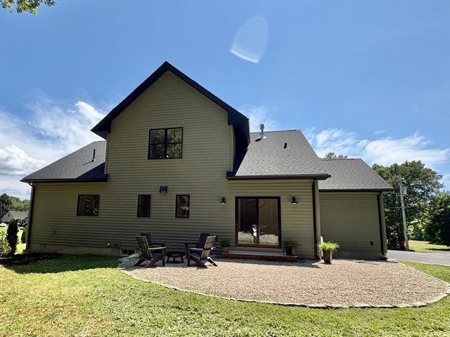 36 Lamson Ave, Belchertown, MA 01007