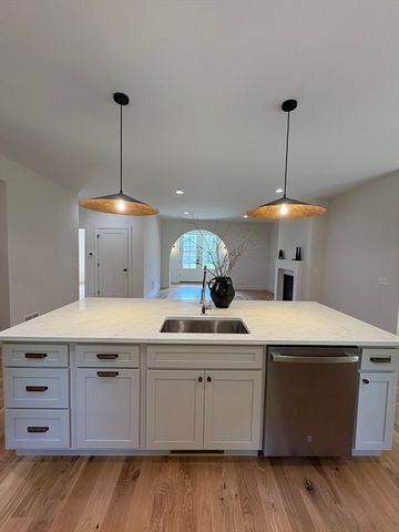 36 Lamson Ave, Belchertown, MA 01007