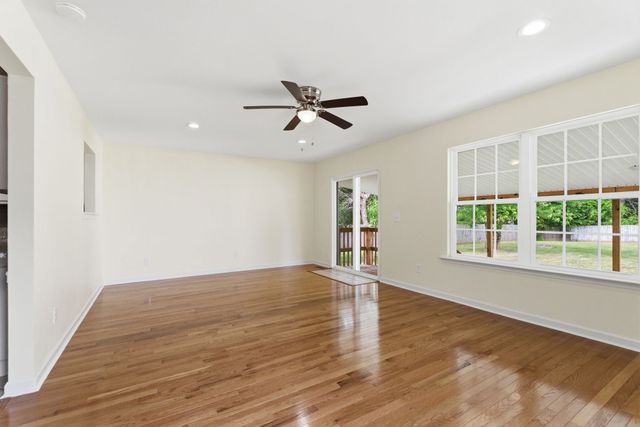 3007 Penny Ln, Murfreesboro, TN 37130