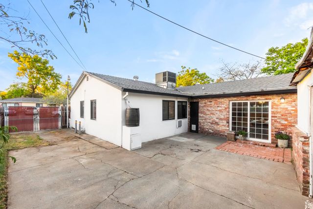 1511 Rushden Dr, Sacramento, CA 95864