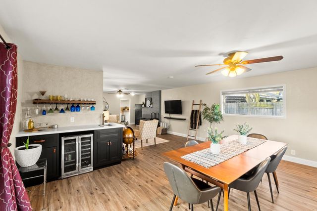 1511 Rushden Dr, Sacramento, CA 95864