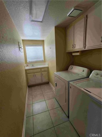 856 Harrow, Hemet, CA 92545