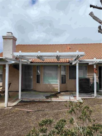 856 Harrow, Hemet, CA 92545