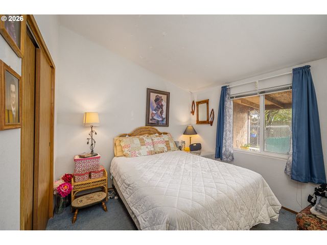 1609 Nw PARKER Ave, Waldport, OR 97394