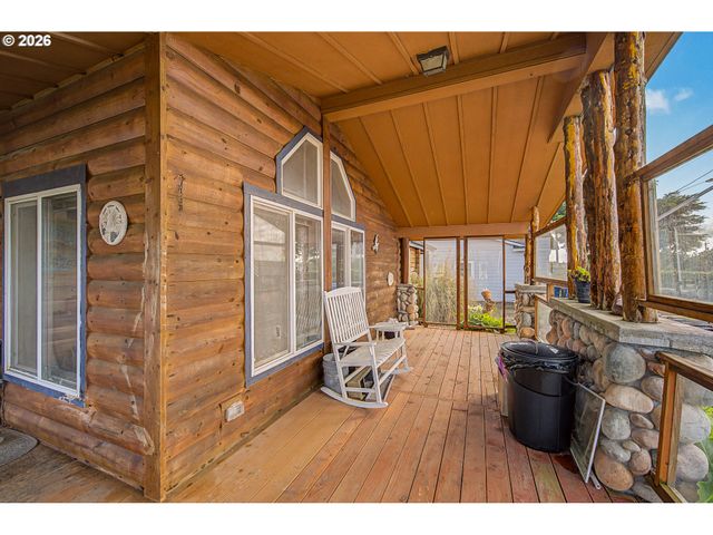 1609 Nw PARKER Ave, Waldport, OR 97394