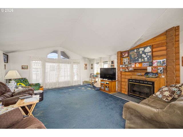 1609 Nw PARKER Ave, Waldport, OR 97394