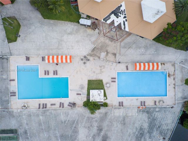 1301 NE Miami Gardens Drive 1225W, Miami, FL 33179