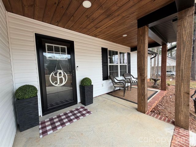 2015 Country Club Drive, Lancaster, SC 29720