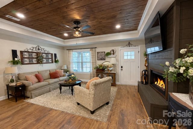 2015 Country Club Drive, Lancaster, SC 29720