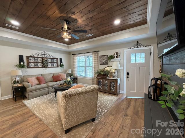 2015 Country Club Drive, Lancaster, SC 29720