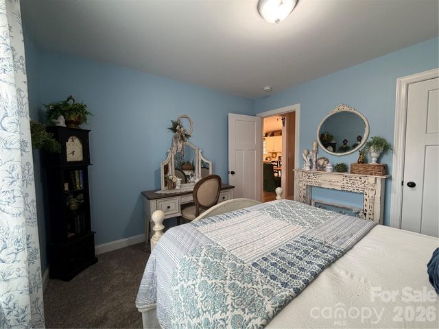 2015 Country Club Drive, Lancaster, SC 29720