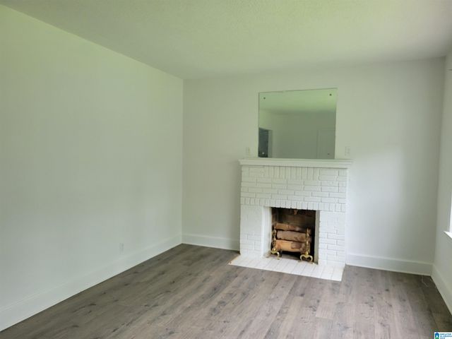 1010 7TH AVENUE, Midfield, AL 35228