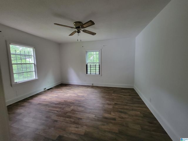 1010 7TH AVENUE, Midfield, AL 35228