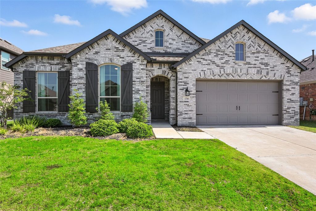 1708 Pegasus Drive, Forney, TX 75126