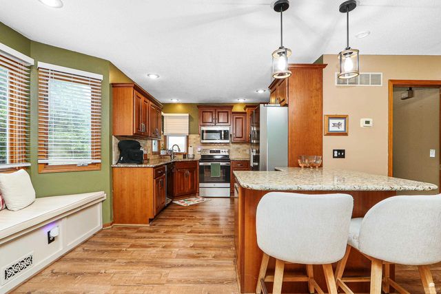 1746 Kings Road, Manhattan, KS 66503