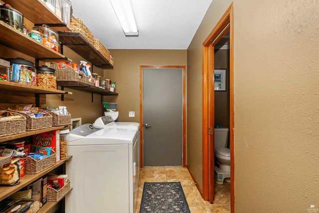 1746 Kings Road, Manhattan, KS 66503