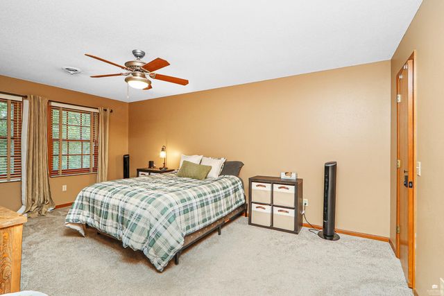 1746 Kings Road, Manhattan, KS 66503