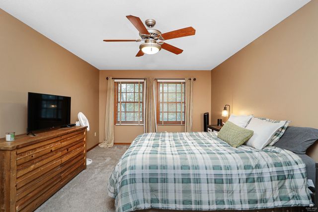 1746 Kings Road, Manhattan, KS 66503