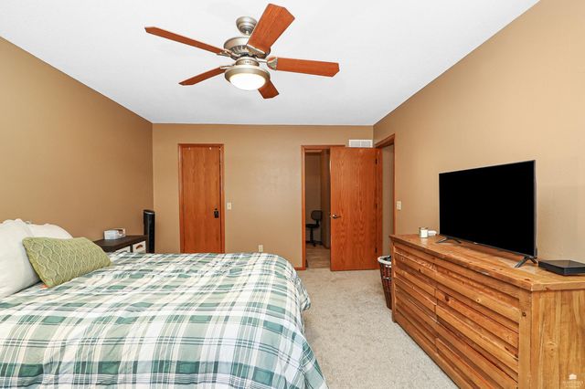 1746 Kings Road, Manhattan, KS 66503
