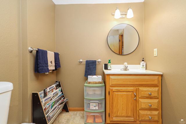 1746 Kings Road, Manhattan, KS 66503
