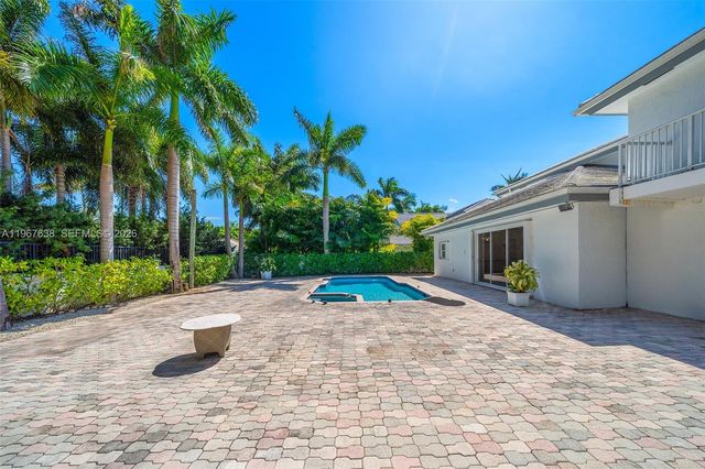 465 Golden Beach Dr, Golden Beach, FL 33160