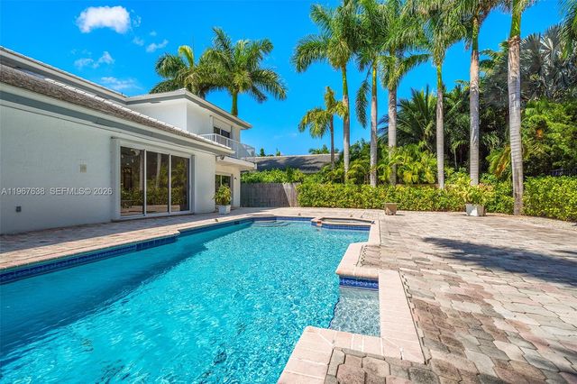 465 Golden Beach Dr, Golden Beach, FL 33160