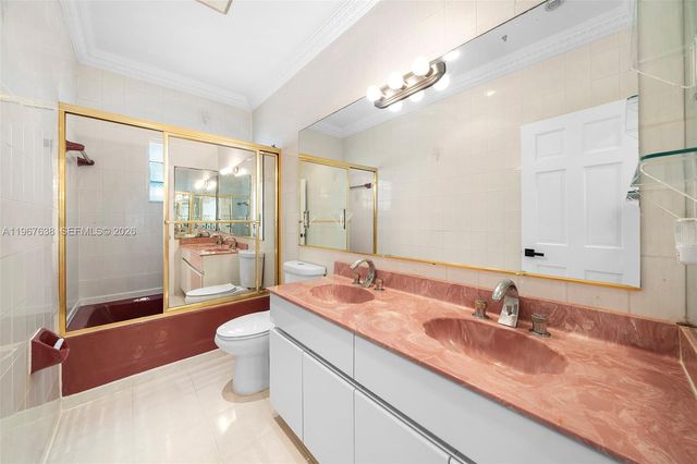 465 Golden Beach Dr, Golden Beach, FL 33160