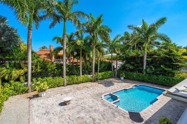 465 Golden Beach Dr, Golden Beach, FL 33160