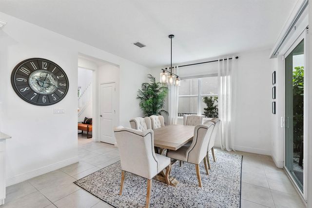 1070 Veleiros Boulevard, Deerfield Beach, FL 33064
