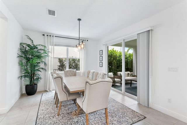 1070 Veleiros Boulevard, Deerfield Beach, FL 33064