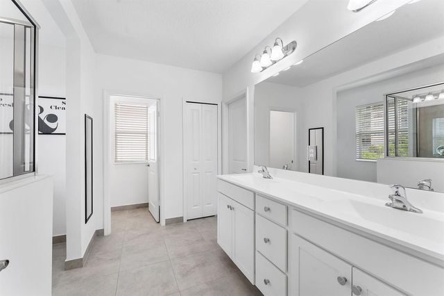 1070 Veleiros Boulevard, Deerfield Beach, FL 33064