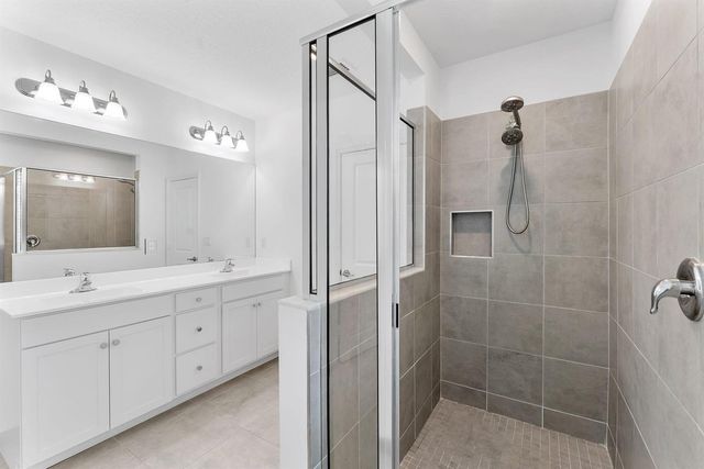 1070 Veleiros Boulevard, Deerfield Beach, FL 33064