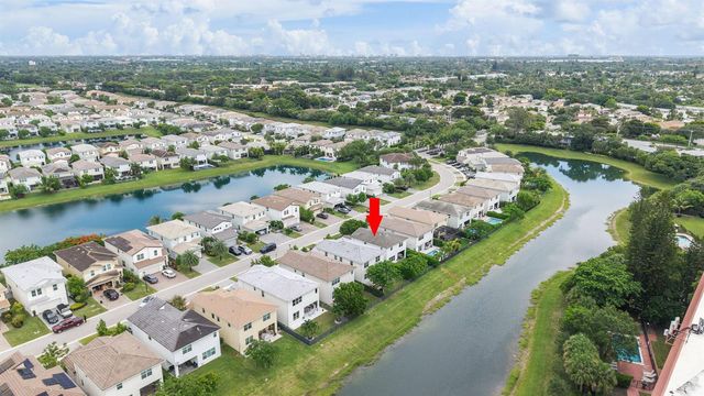 1070 Veleiros Boulevard, Deerfield Beach, FL 33064