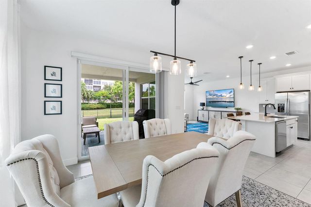 1070 Veleiros Boulevard, Deerfield Beach, FL 33064