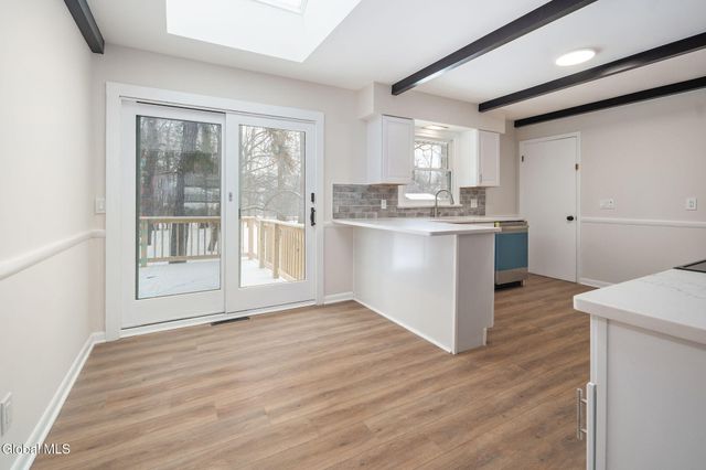 120 East Palmer Avenue, Rotterdam, NY 12303