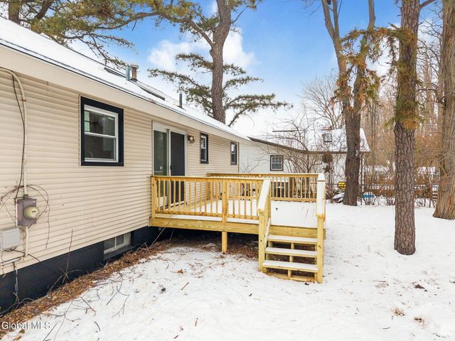 120 East Palmer Avenue, Rotterdam, NY 12303