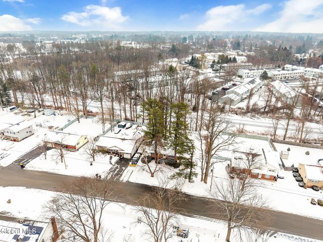 120 East Palmer Avenue, Rotterdam, NY 12303