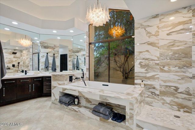 7347 E TURQUOISE Avenue, Scottsdale, AZ 85258