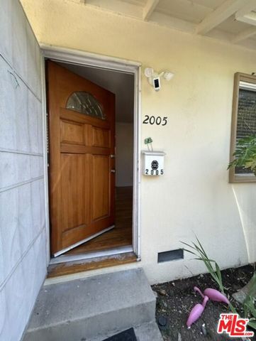 2005 Federal Avenue 2005, Los Angeles, CA 90025