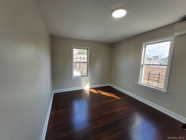 678 Mamaroneck Avenue, Mamaroneck, NY 10543