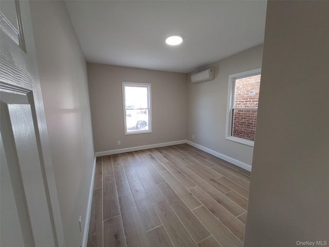 678 Mamaroneck Avenue, Mamaroneck, NY 10543