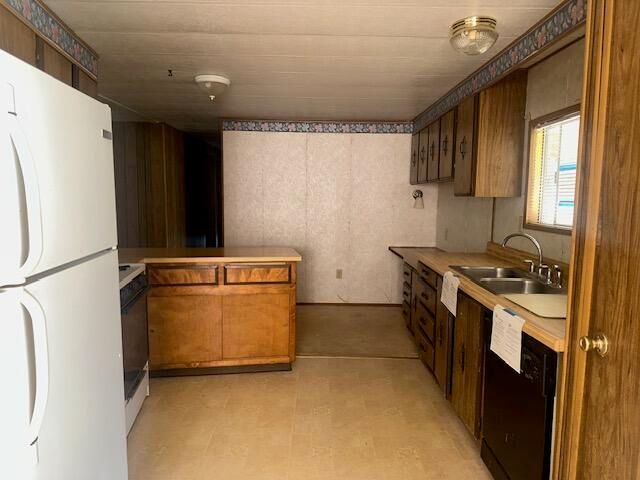 24333 Shirley Drive, Bella Vista, CA 96008