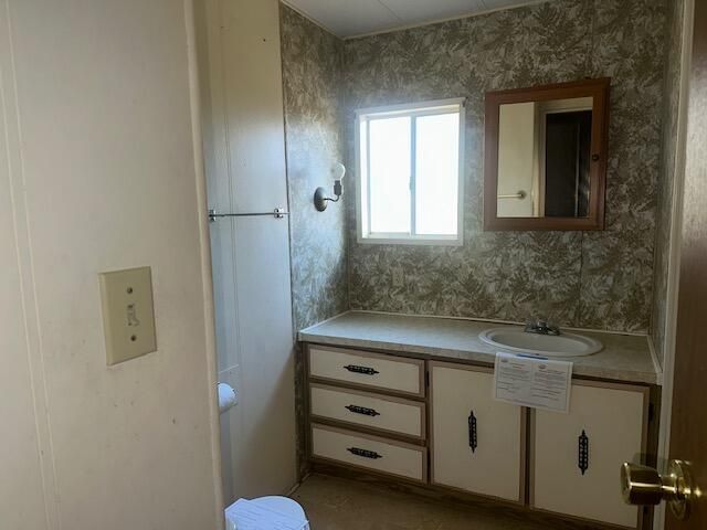 24333 Shirley Drive, Bella Vista, CA 96008