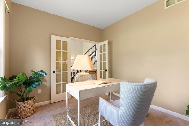 5 COOPERSTOWN CT, Phoenix, MD 21131
